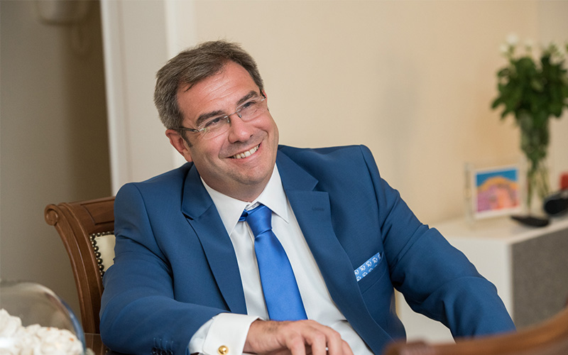 Dr. GRITSOPOULOS - viografiko dr